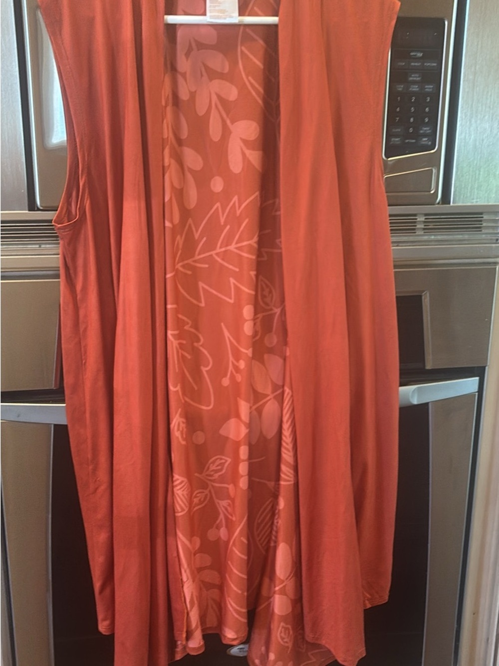 Sleeveless Open Front Duster Vest in Rust